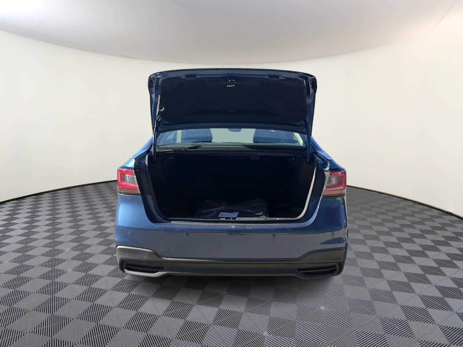 Thumbnail: 2020 Subaru Legacy - 7