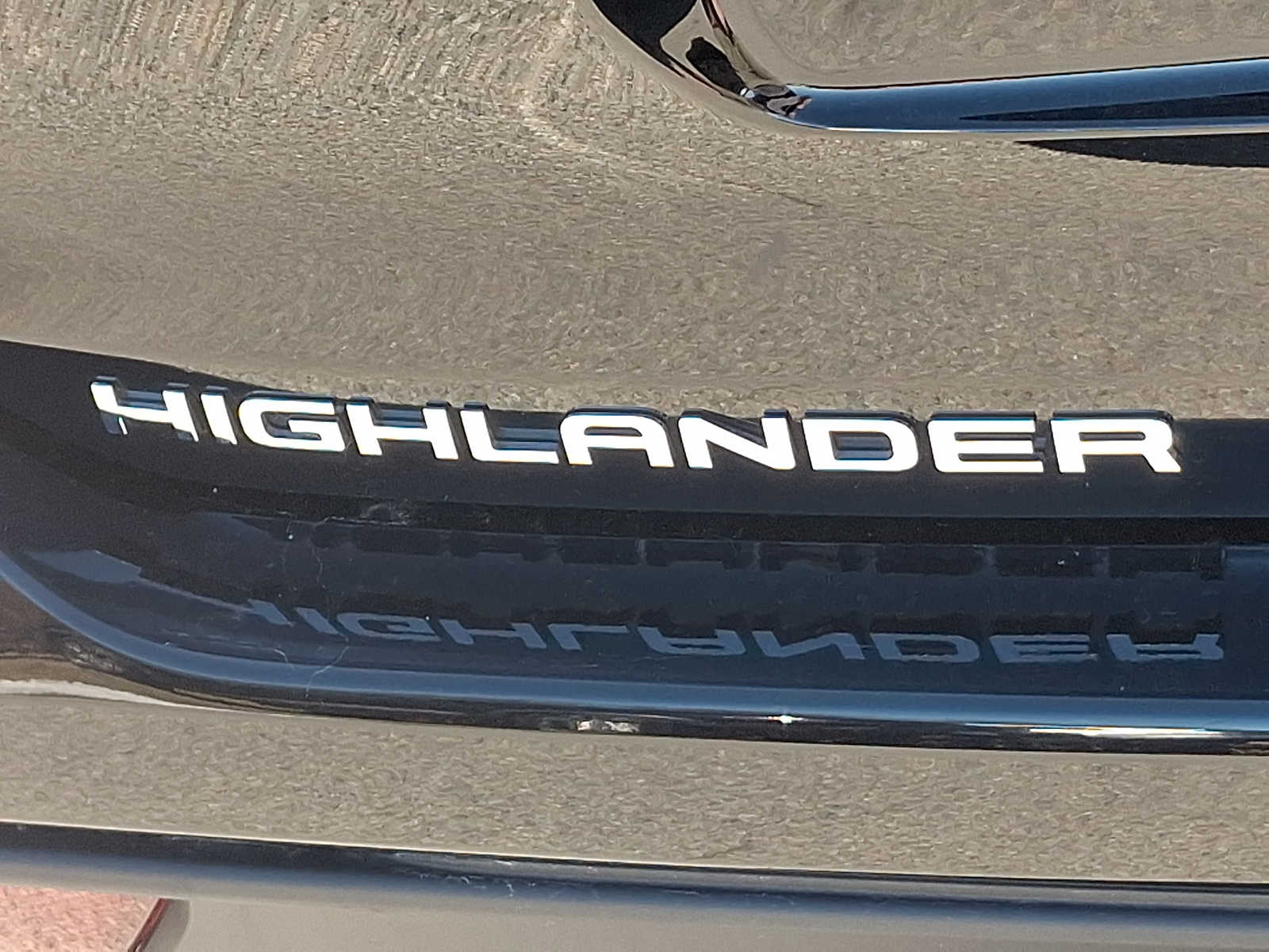 Thumbnail: 2024 Toyota Highlander - 36