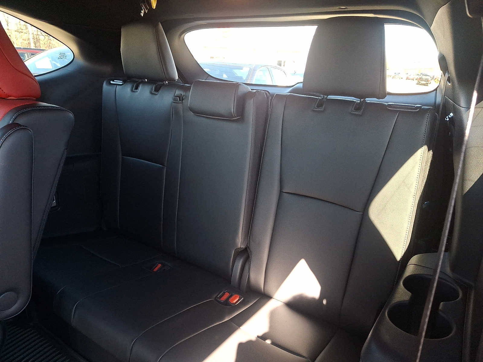 Thumbnail: 2024 Toyota Highlander - 14