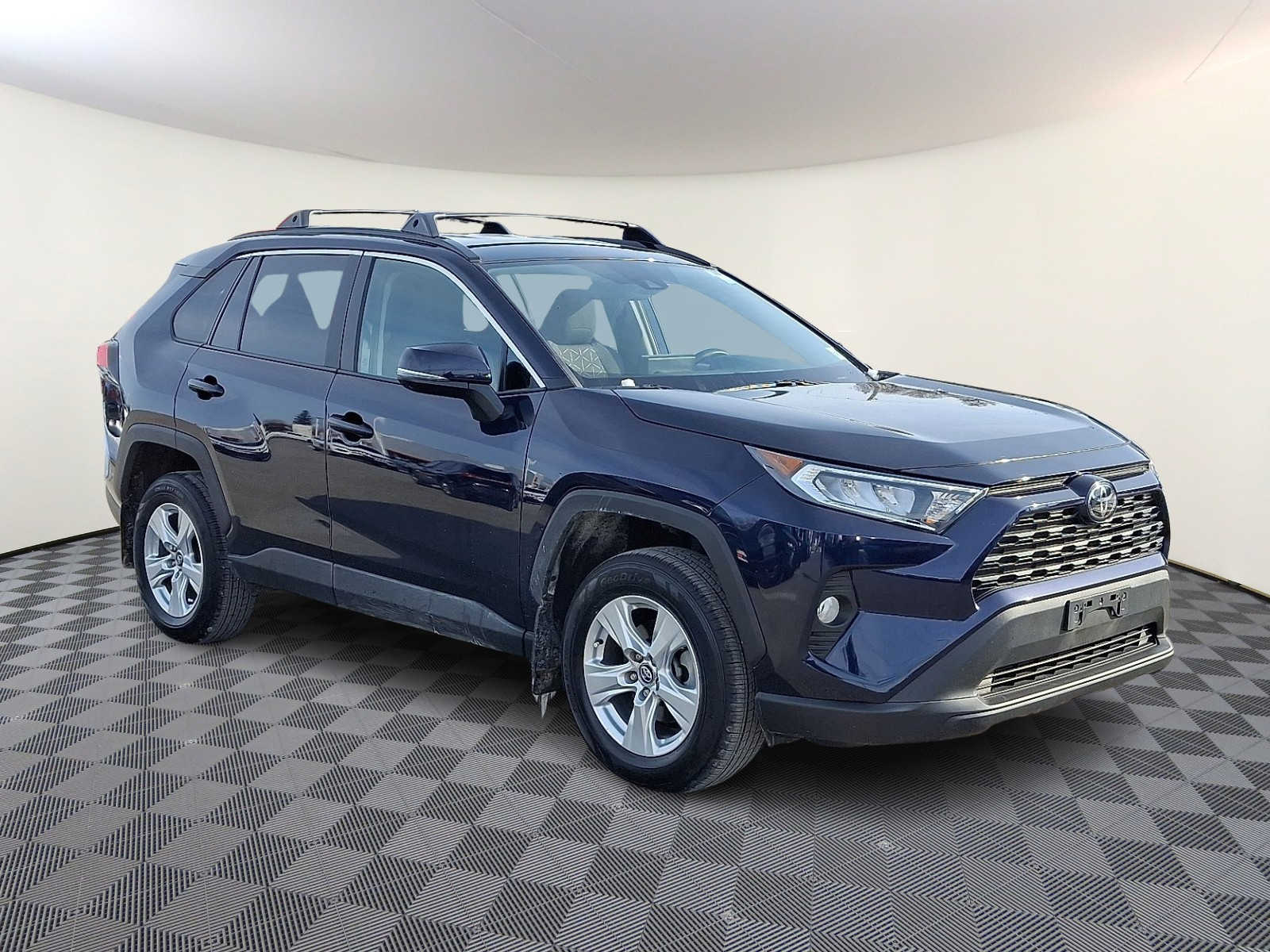 Thumbnail: 2020 Toyota RAV4 - 5