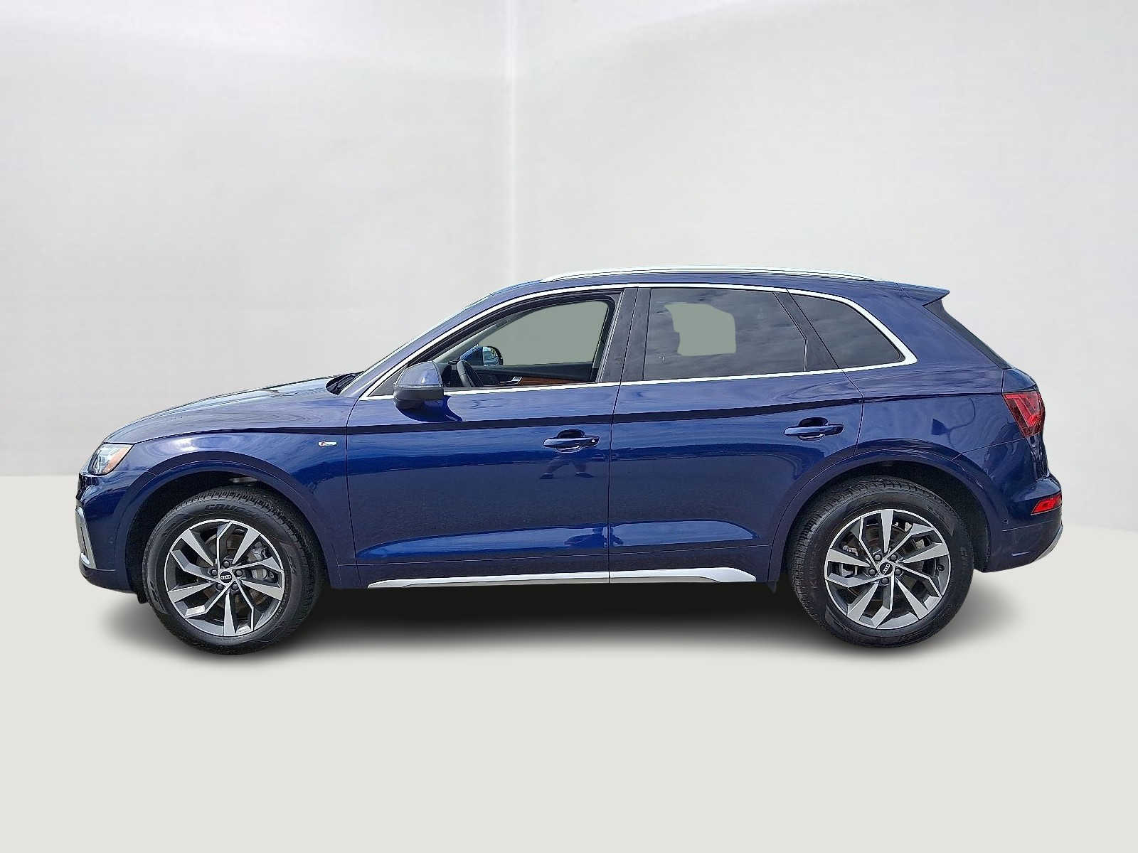 Thumbnail: 2022 Audi Q5 - 8