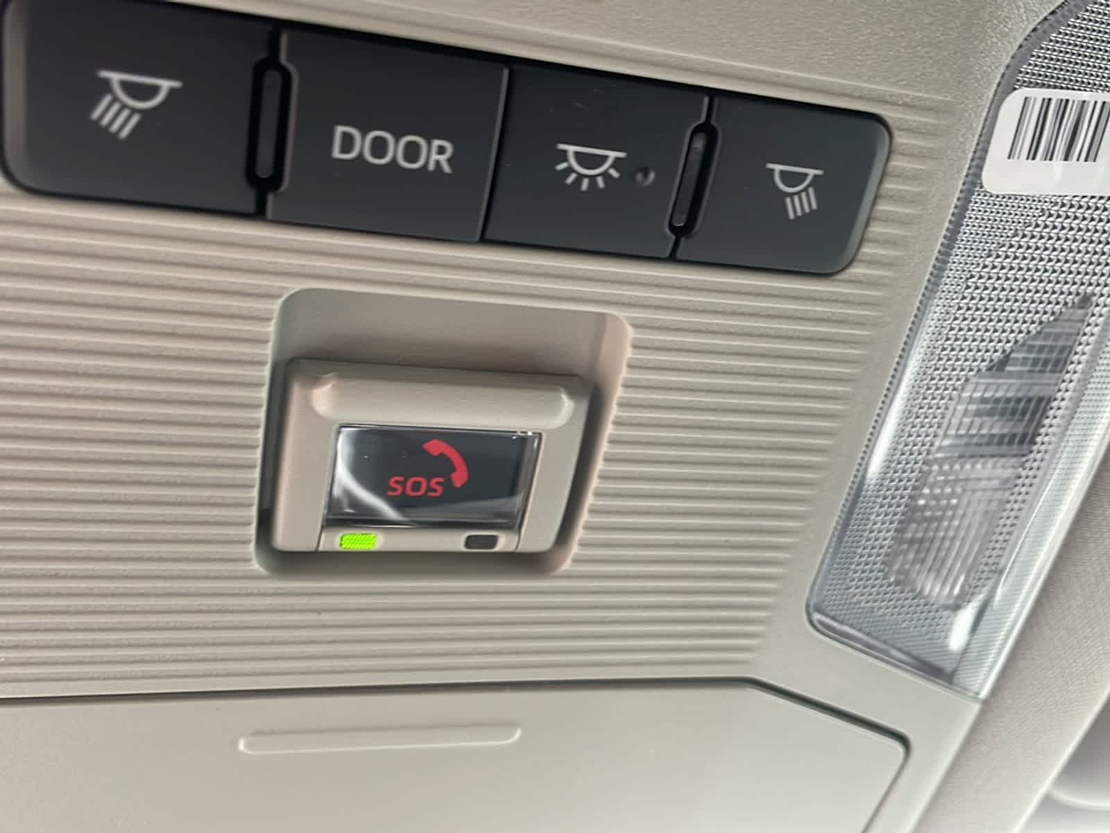 Thumbnail: 2023 Toyota RAV4 - 20