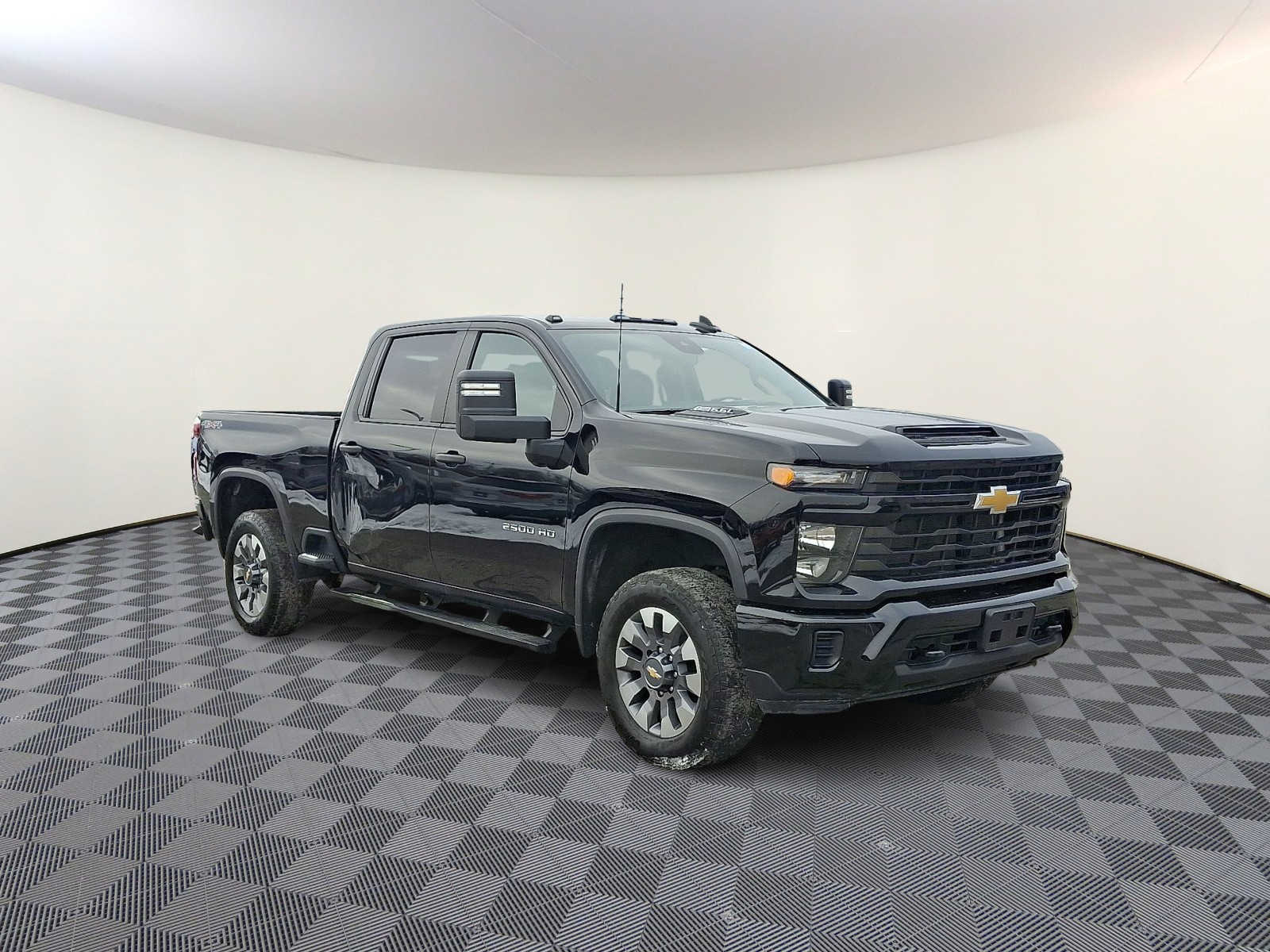 Thumbnail: 2024 Chevrolet Silverado 2500 - 4