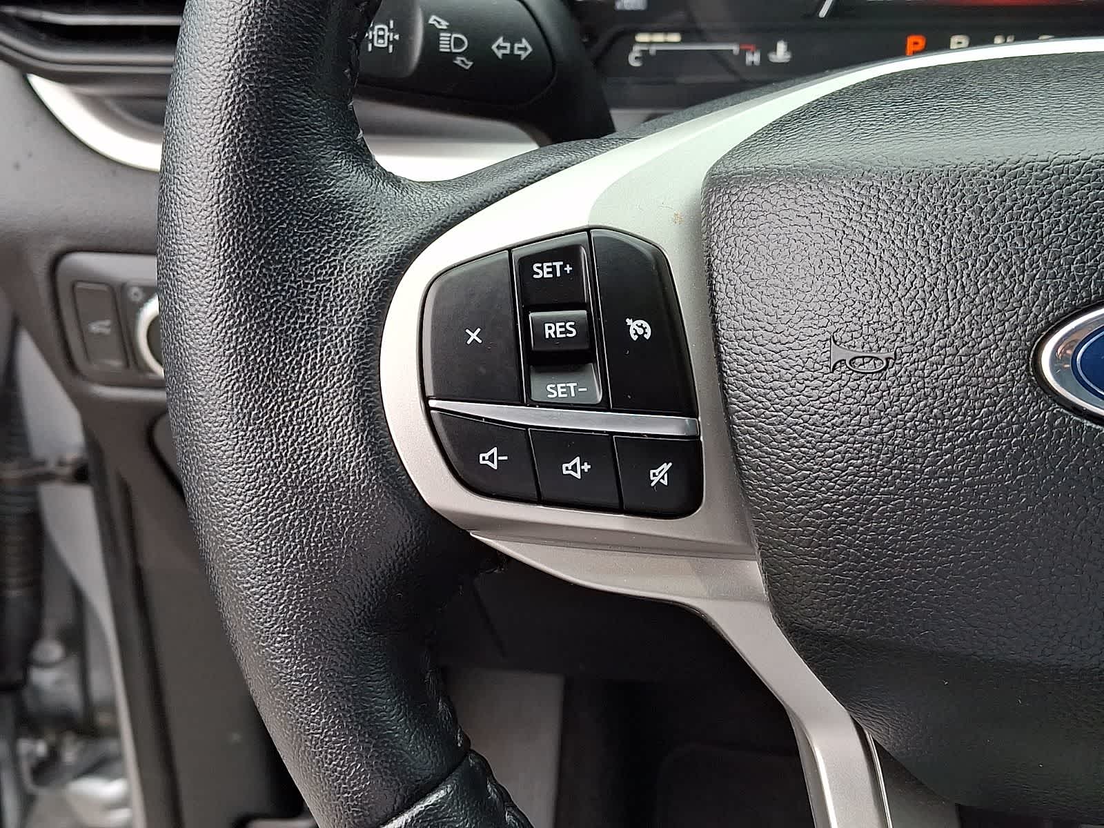 Thumbnail: 2022 Ford Explorer - 20