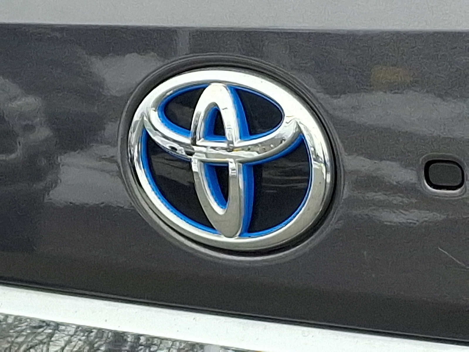 Thumbnail: 2023 Toyota Sequoia - 34