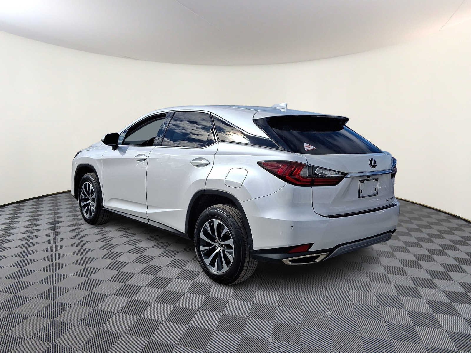 Thumbnail: 2022 Lexus RX - 7