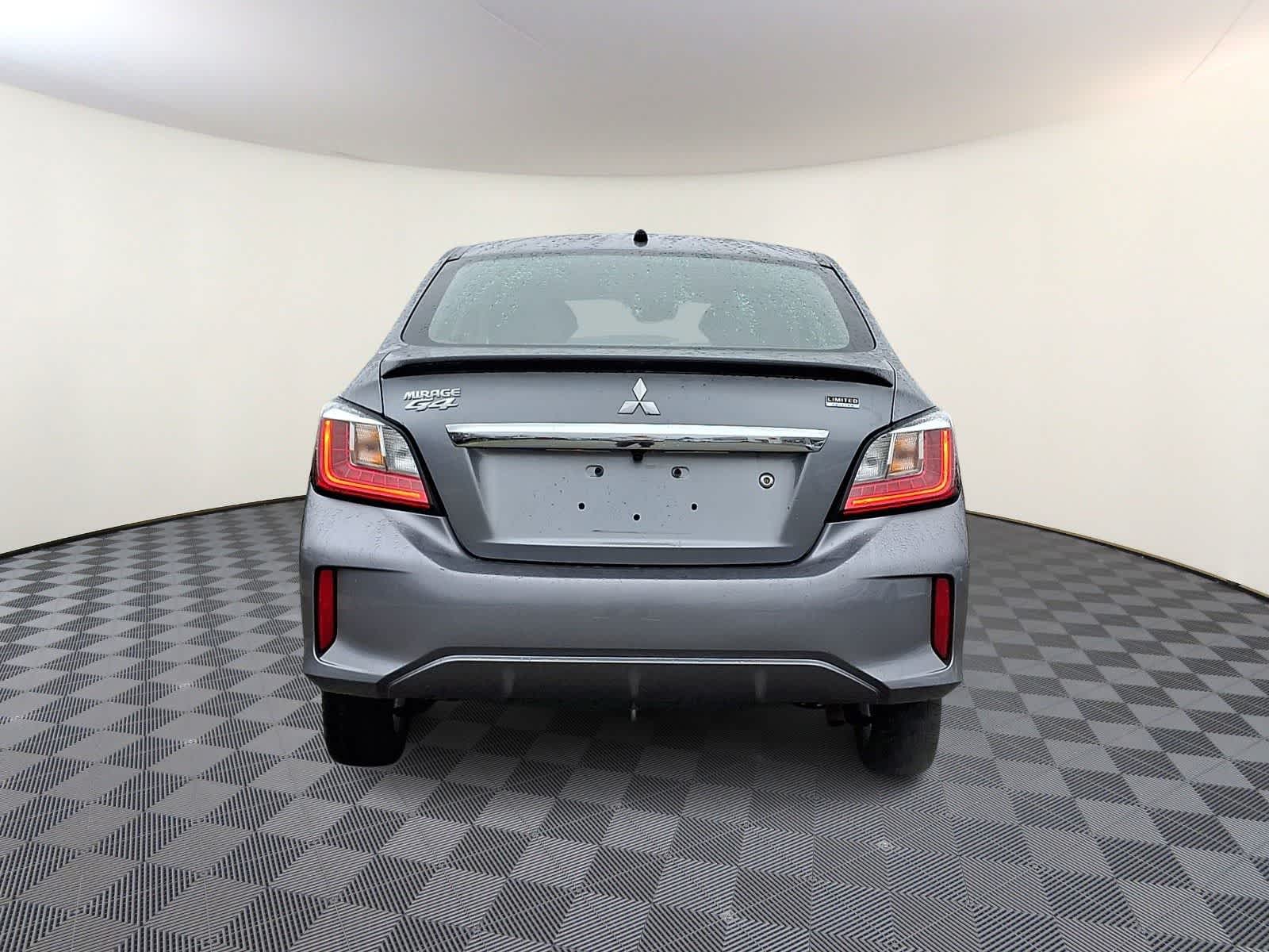 Thumbnail: 2022 Mitsubishi Mirage G4 - 6