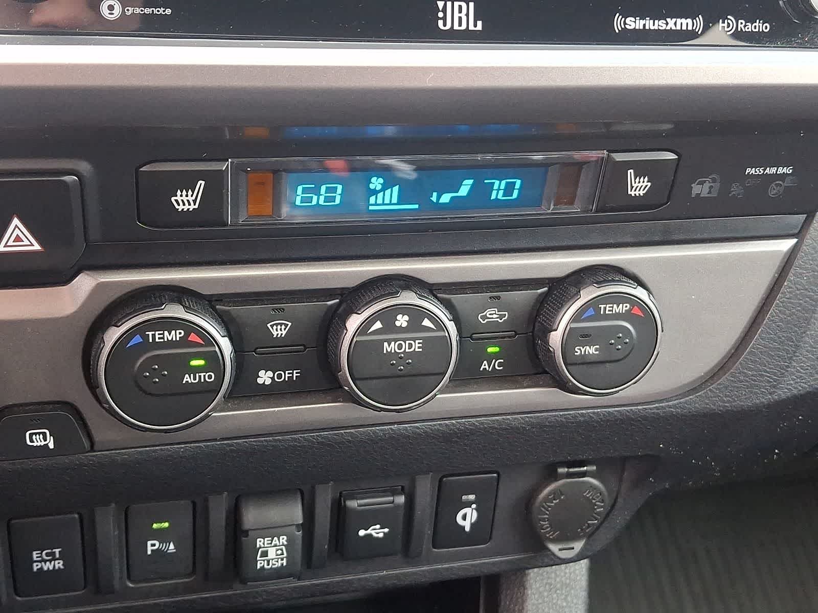 Thumbnail: 2023 Toyota Tacoma - 19