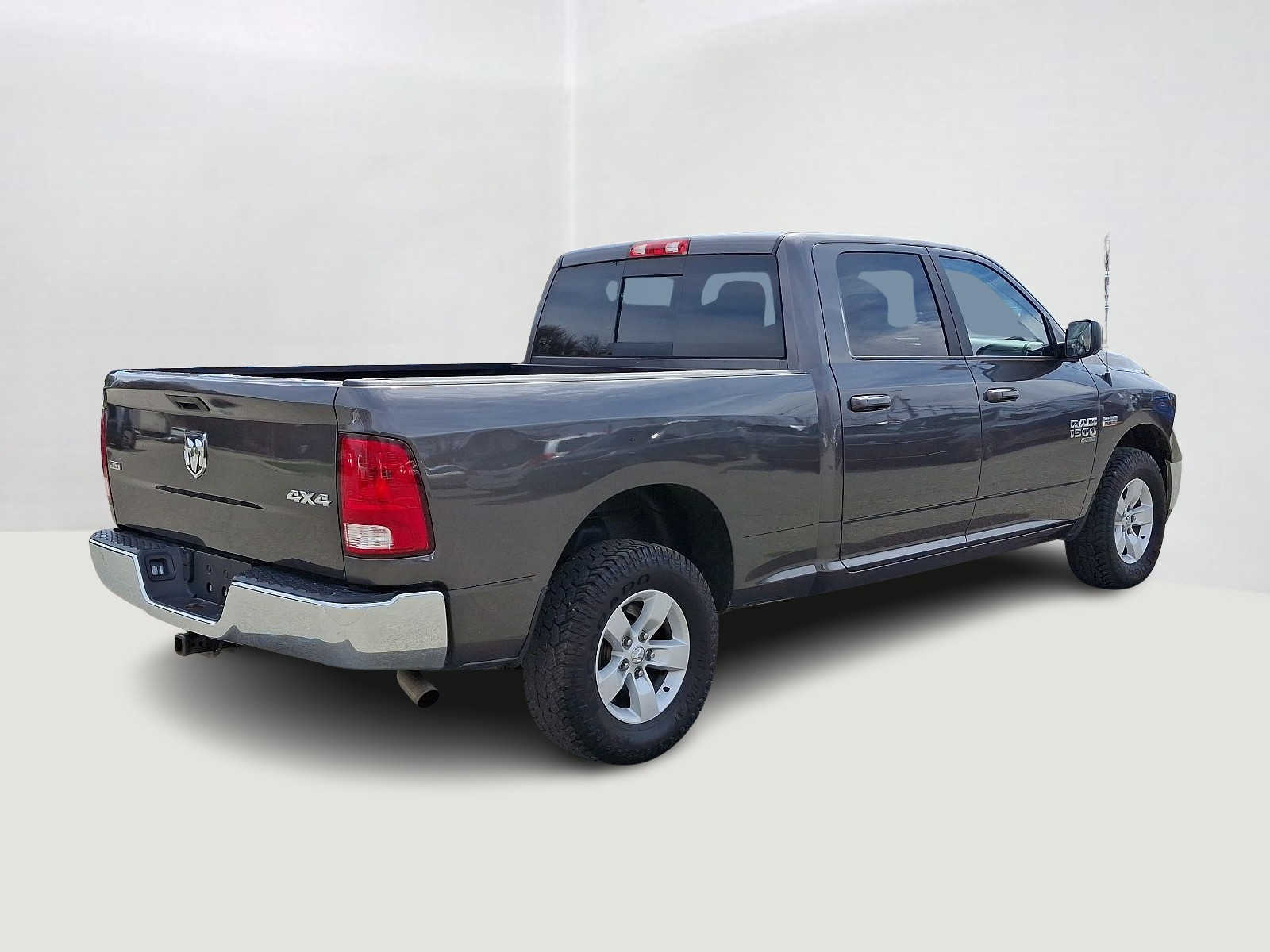 2019 RAM 1500 Classic SLT 5