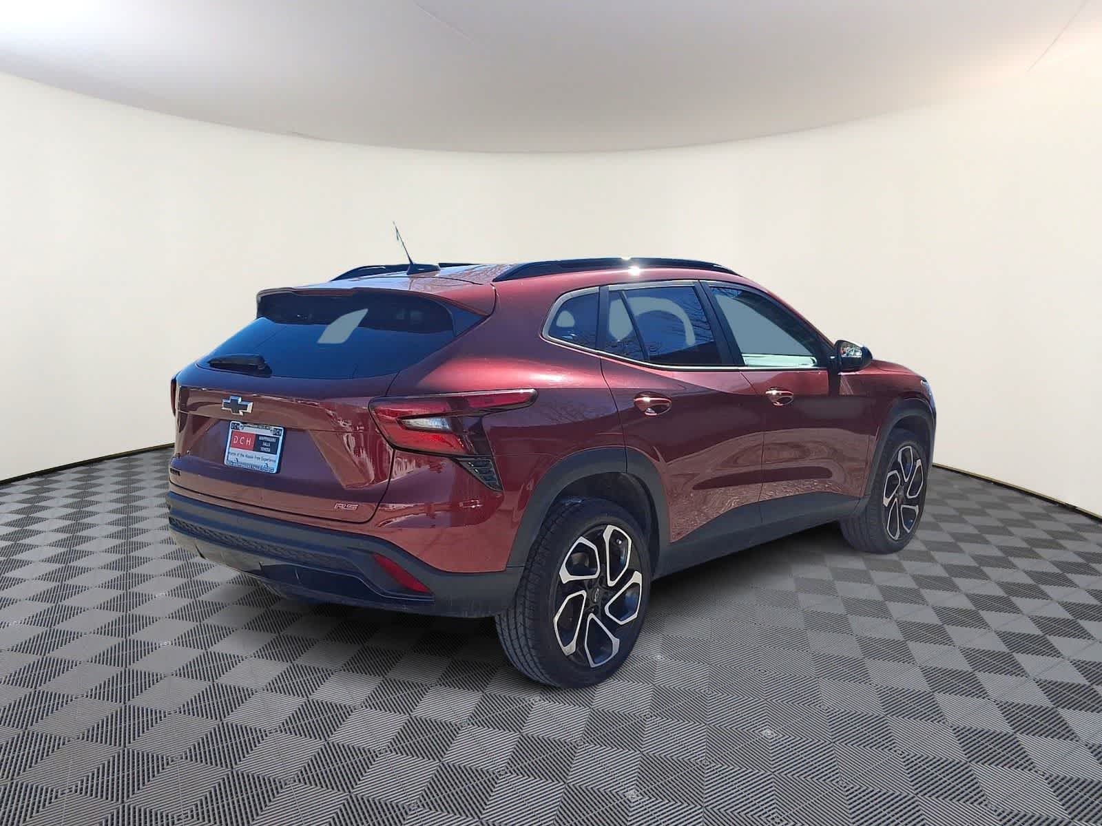 Thumbnail: 2024 Chevrolet Trax - 5