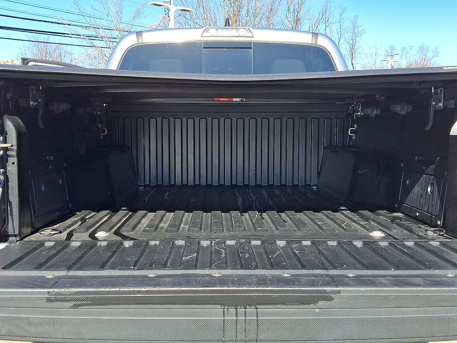 Thumbnail: 2018 Toyota Tacoma - 30