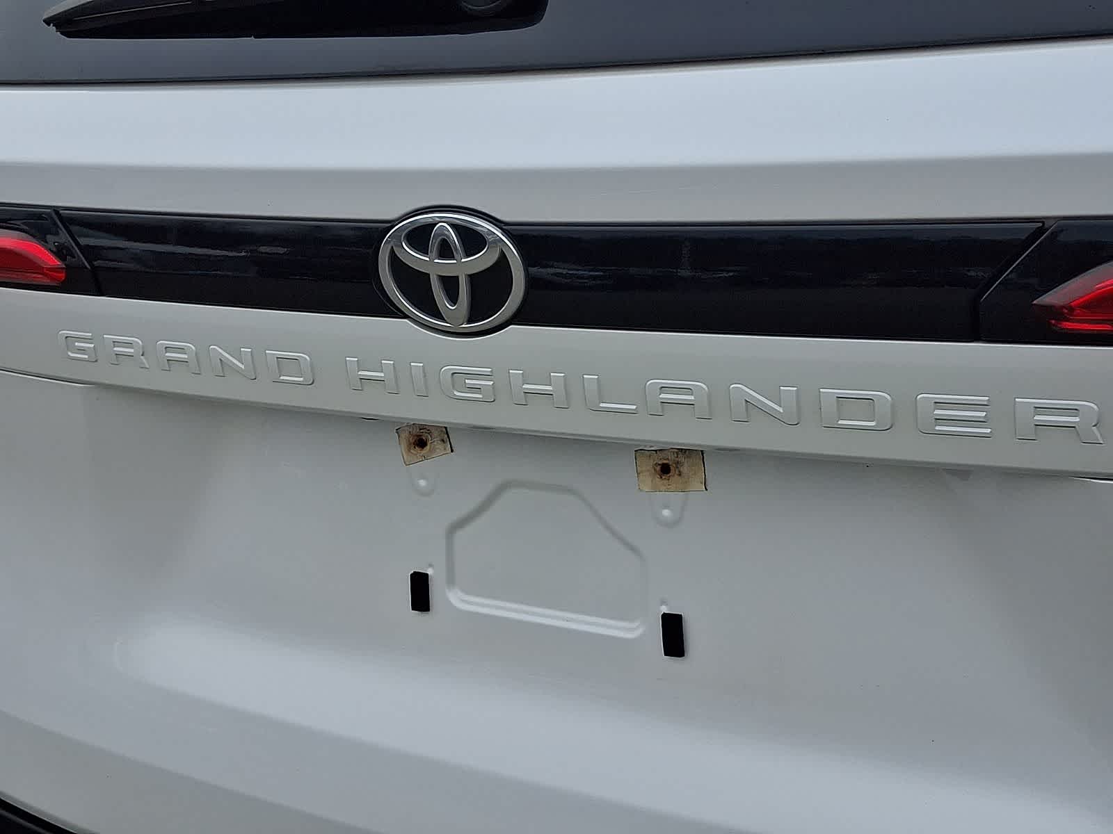 Thumbnail: 2024 Toyota Grand Highlander - 34