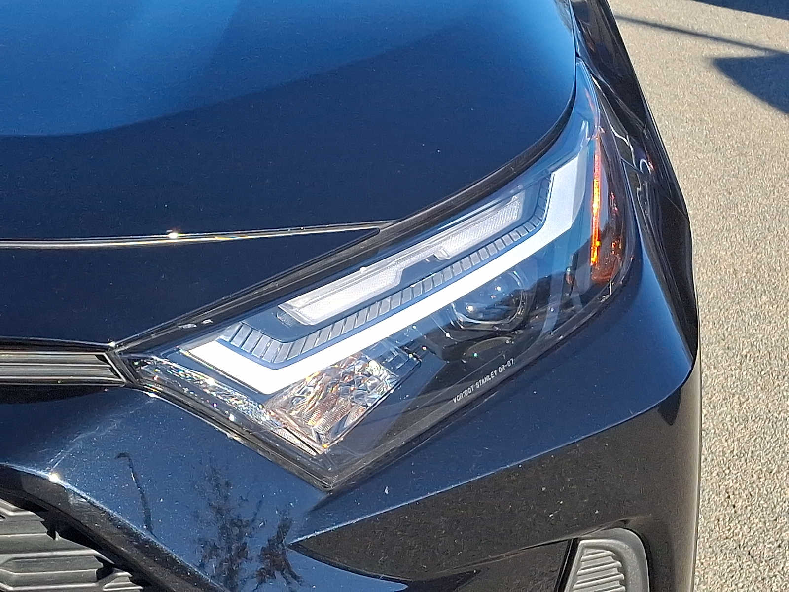 Thumbnail: 2025 Toyota RAV4 - 12