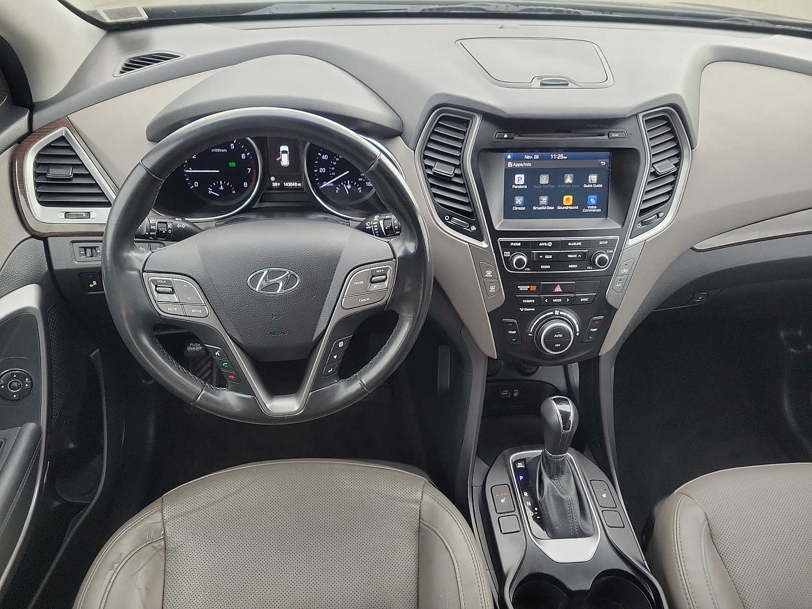 Thumbnail: 2017 Hyundai Santa Fe - 12