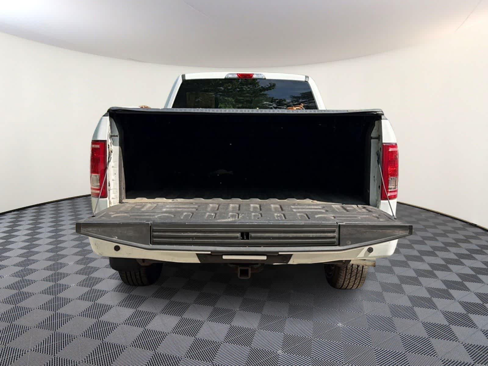 Thumbnail: 2017 Ford F-150 - 7