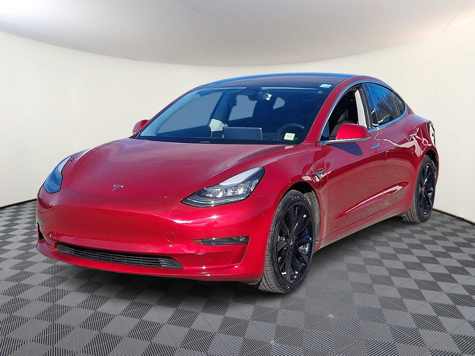Thumbnail: 2018 Tesla Model 3 - 1