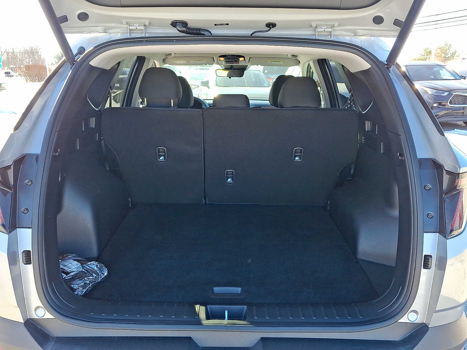 Thumbnail: 2023 Hyundai Tucson - 29