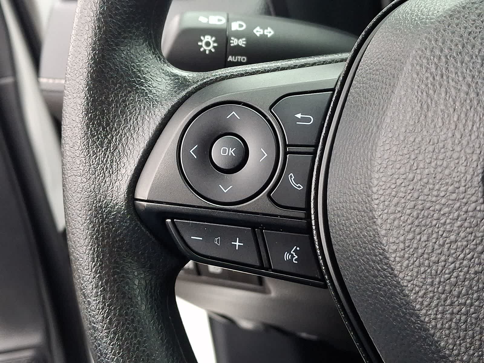 Thumbnail: 2025 Toyota RAV4 - 23