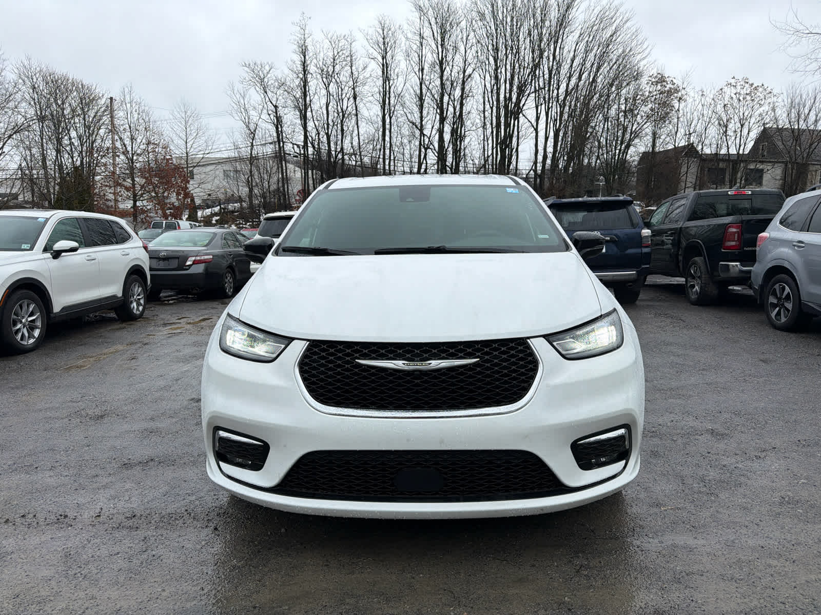 Thumbnail: 2025 Chrysler Pacifica - 2