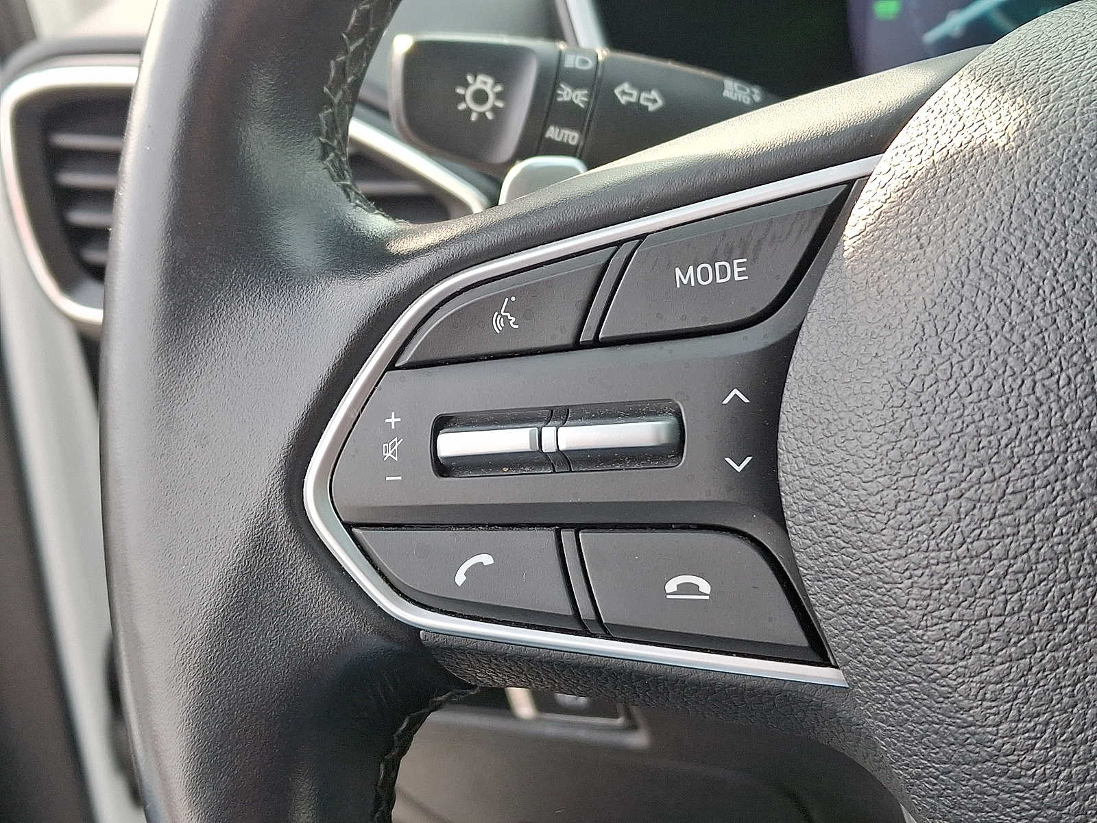 Thumbnail: 2023 Hyundai Santa Fe - 23