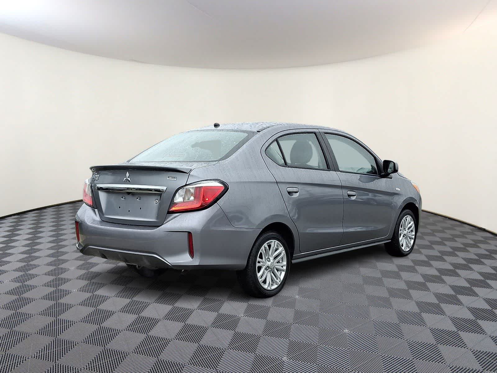 Thumbnail: 2022 Mitsubishi Mirage G4 - 5