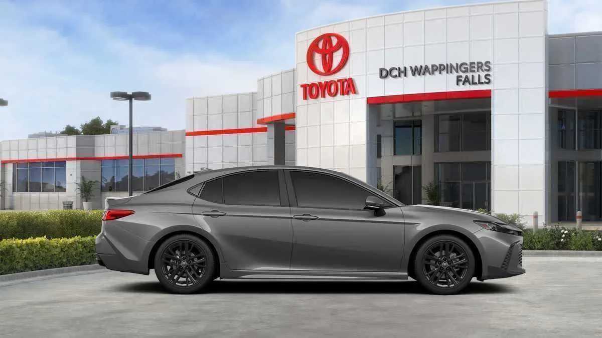 Thumbnail: 2026 Toyota Camry - 22