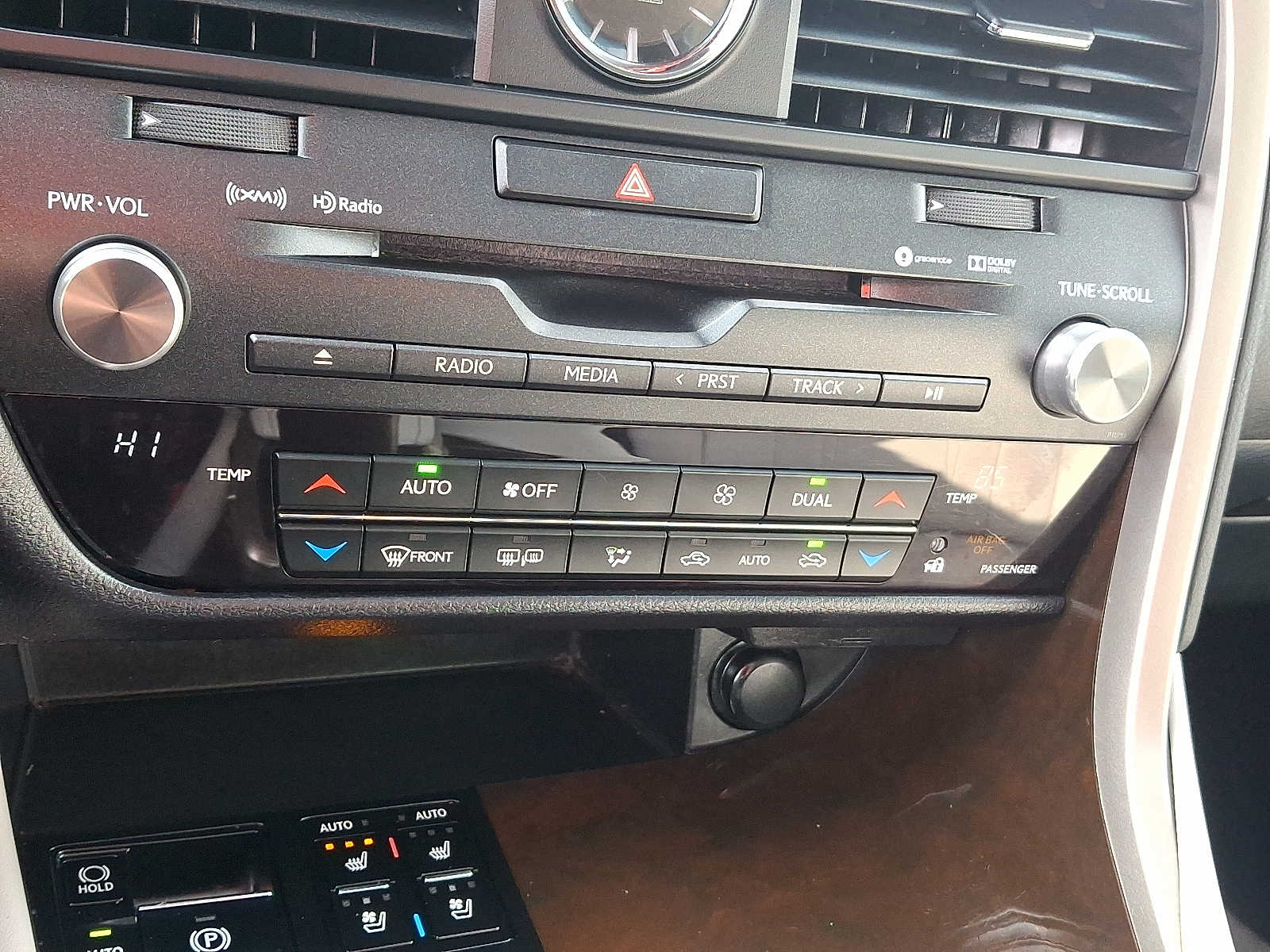 Thumbnail: 2019 Lexus RX - 17