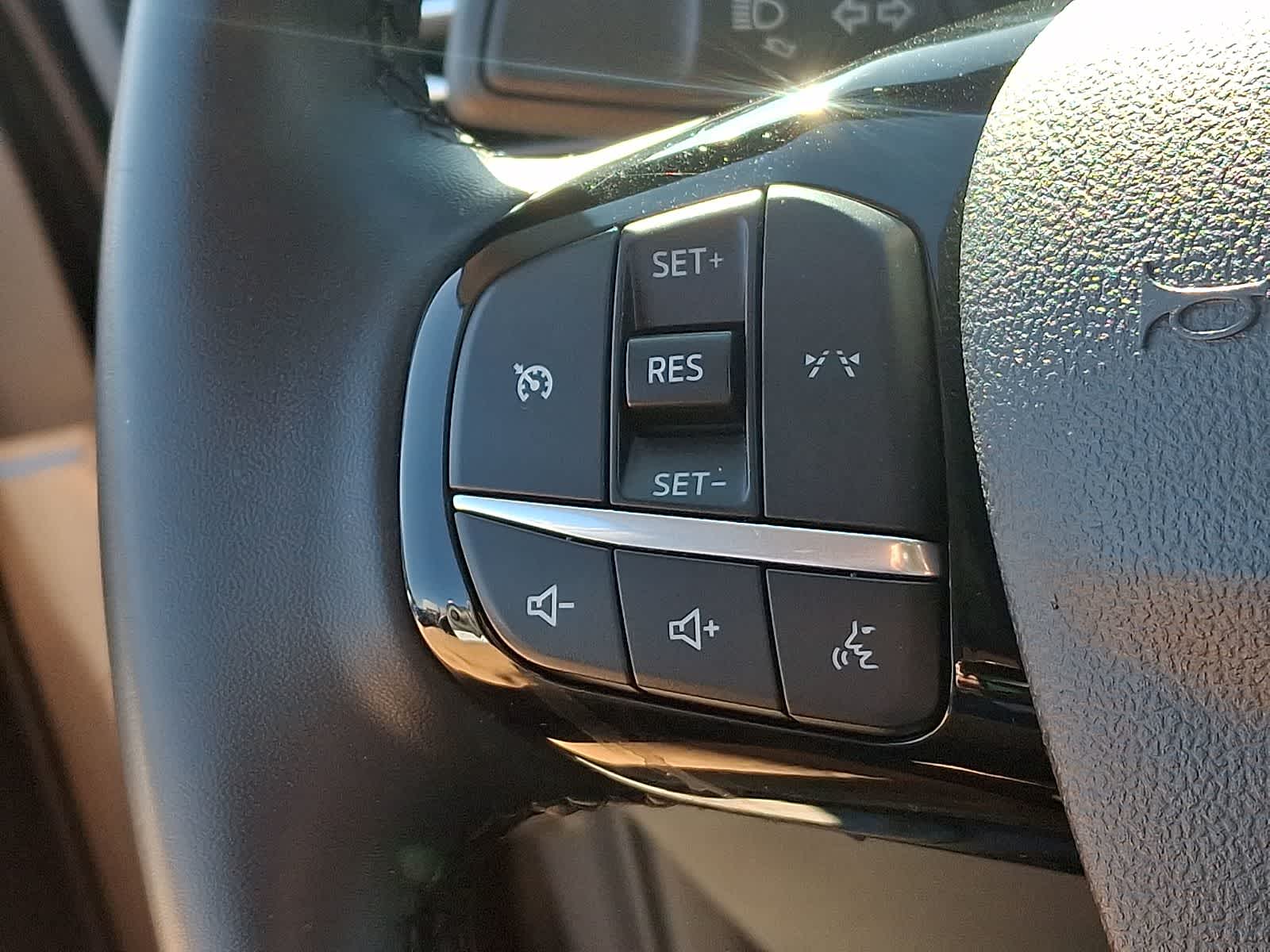 Thumbnail: 2024 Ford Escape - 20