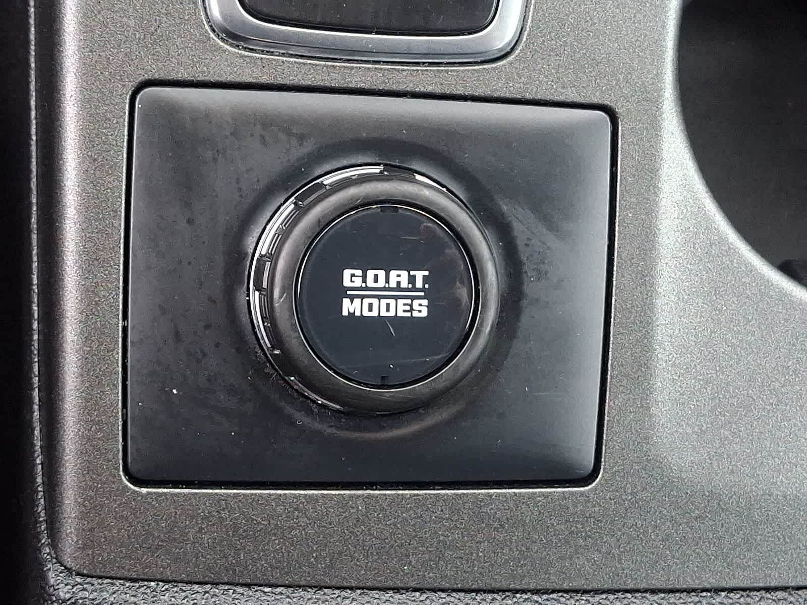 Thumbnail: 2025 Ford Bronco Sport - 25