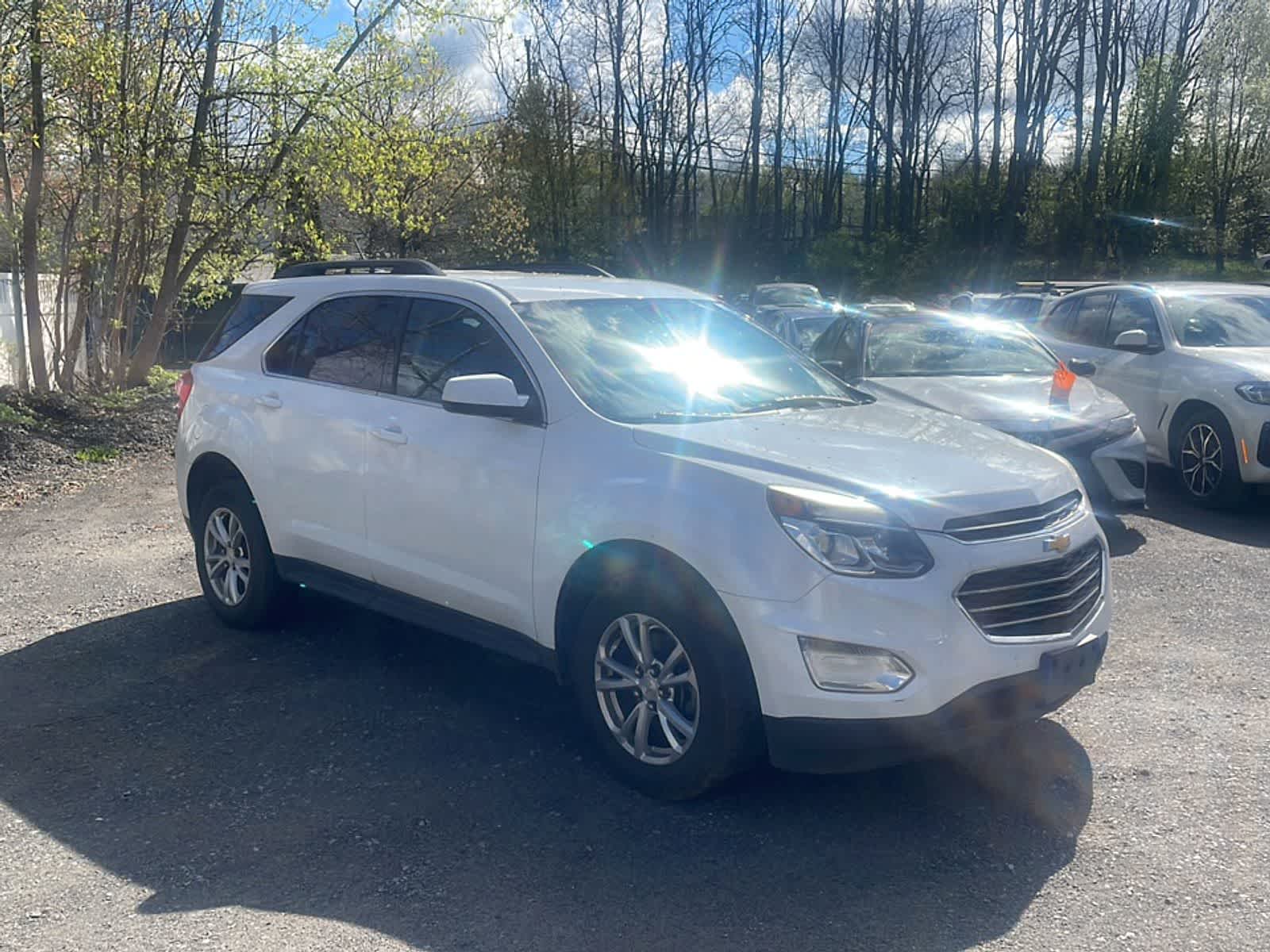 Thumbnail: 2017 Chevrolet Equinox - 10