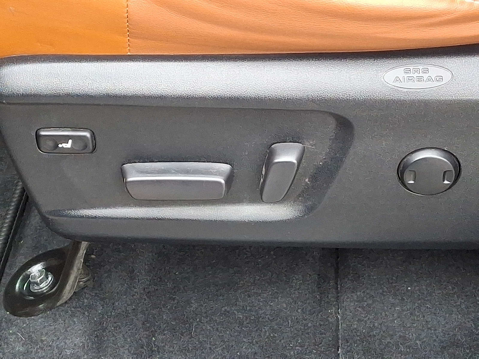 Thumbnail: 2019 Toyota Tundra - 30