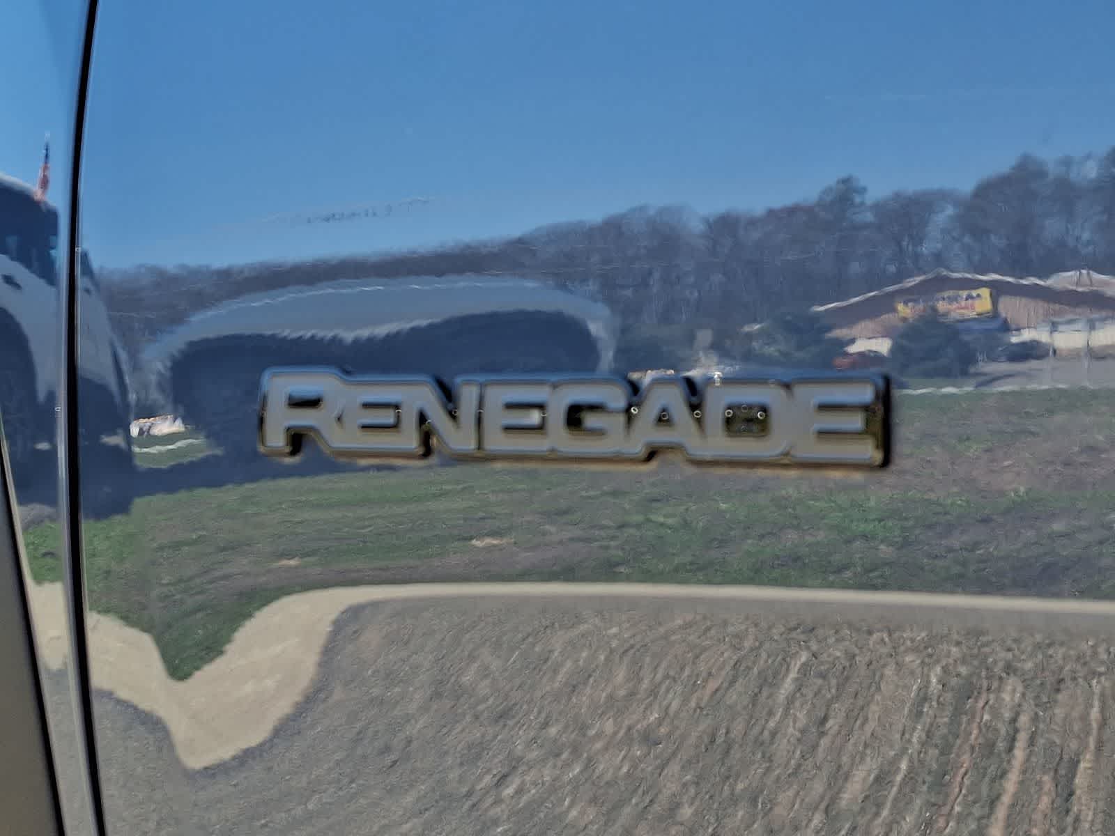 Thumbnail: 2022 Jeep Renegade - 31