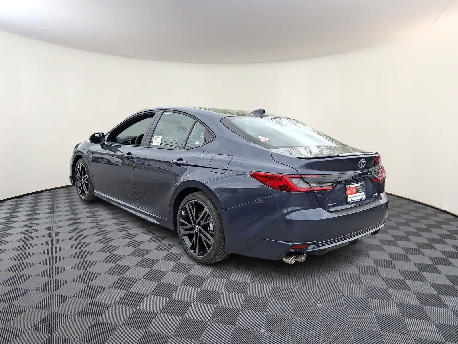 Thumbnail: 2026 Toyota Camry - 6