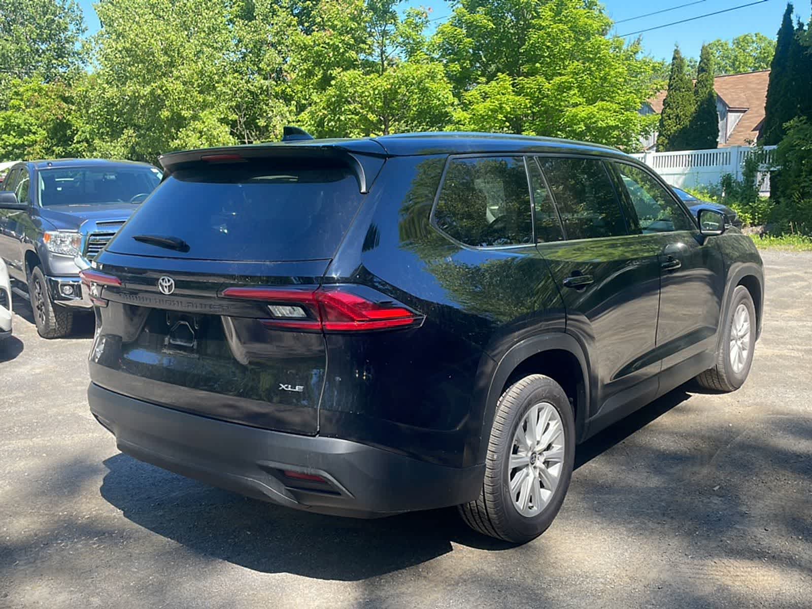 Thumbnail: 2024 Toyota Grand Highlander - 10
