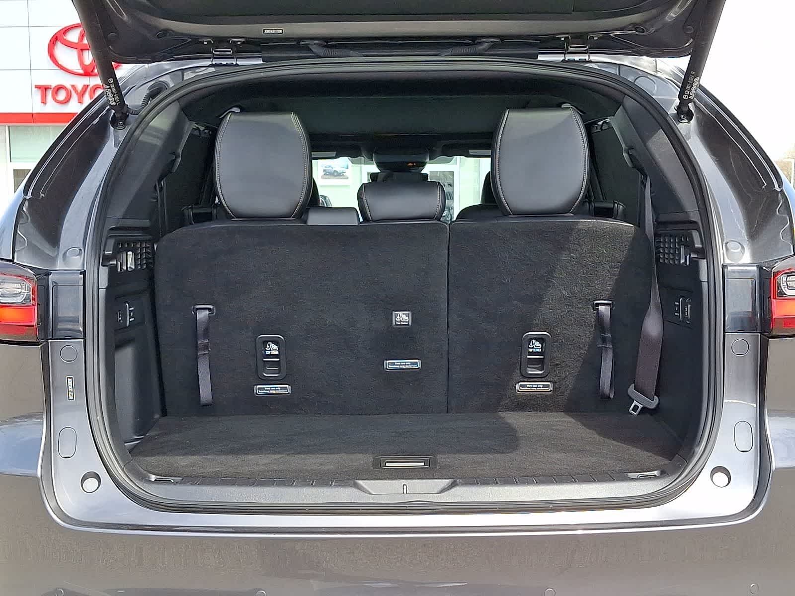 Thumbnail: 2024 Mazda CX-90 - 33