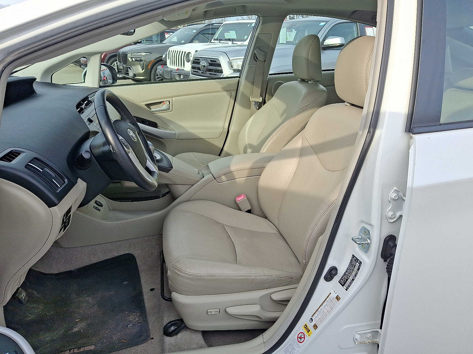 Thumbnail: 2010 Toyota Prius - 15