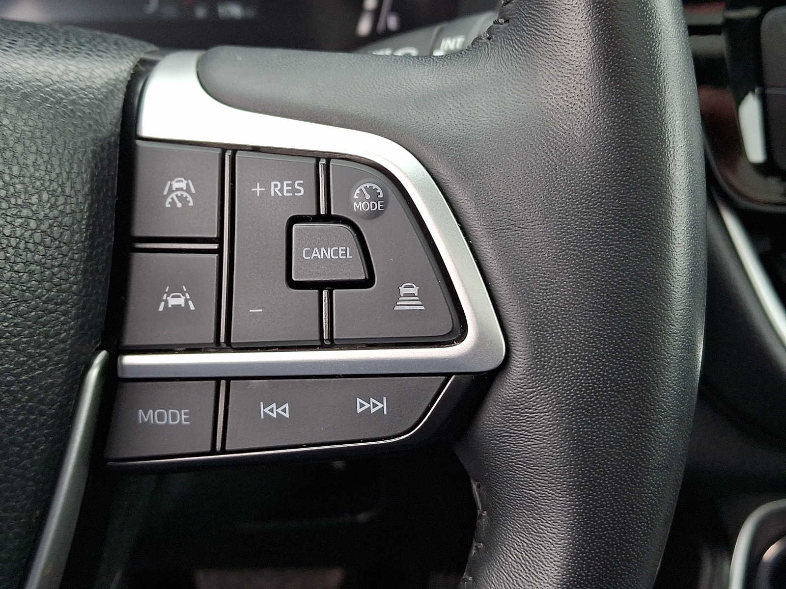 Thumbnail: 2024 Toyota Grand Highlander - 27