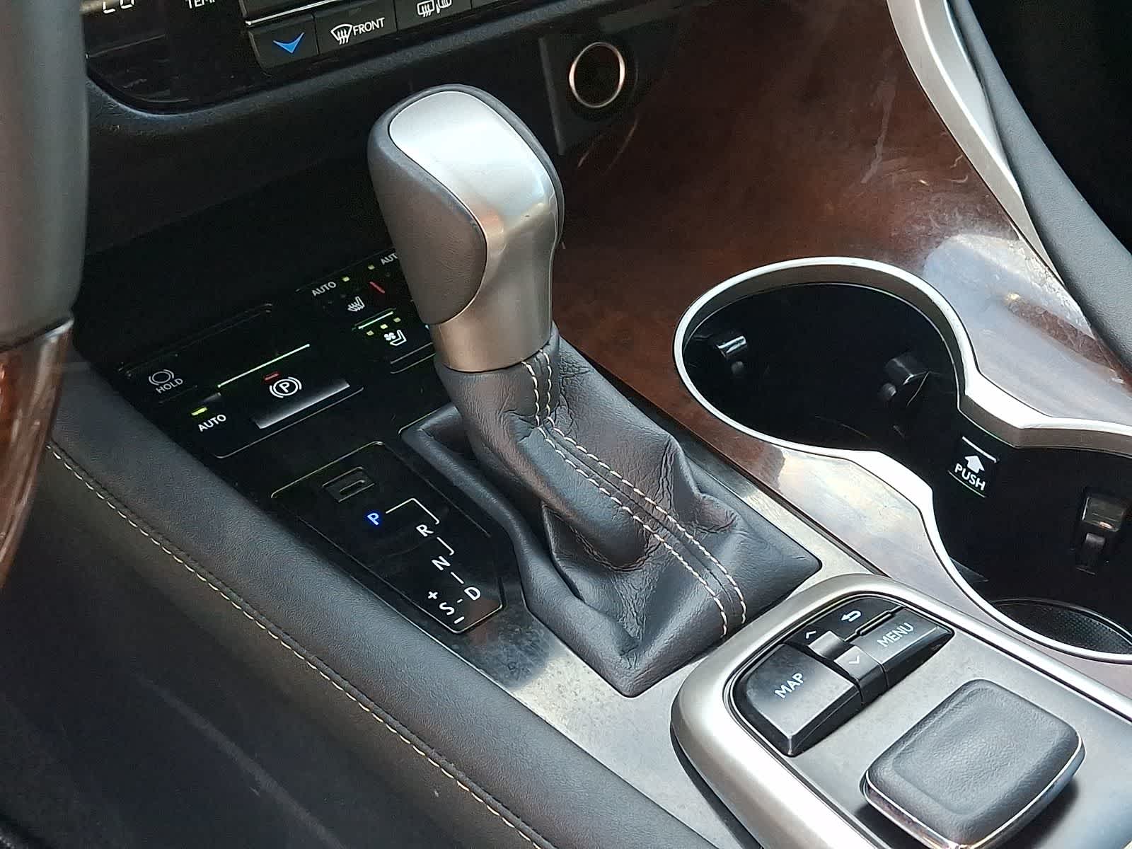 Thumbnail: 2016 Lexus RX - 16