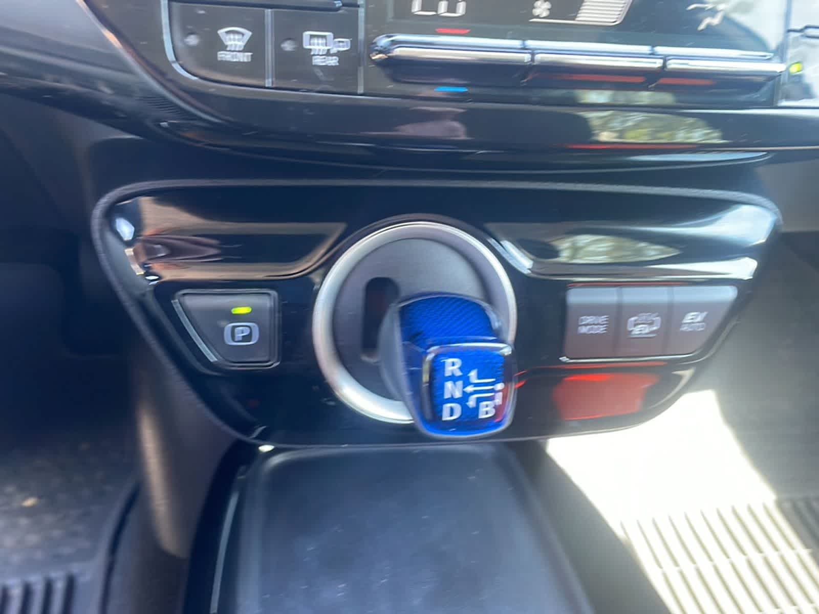 Thumbnail: 2021 Toyota Prius Prime - 20