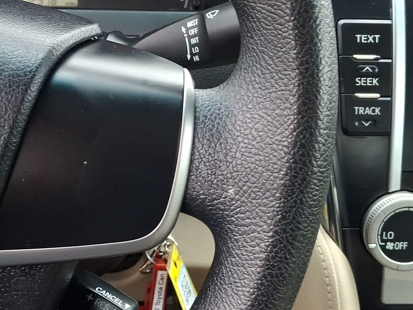 Thumbnail: 2012 Toyota Camry - 22