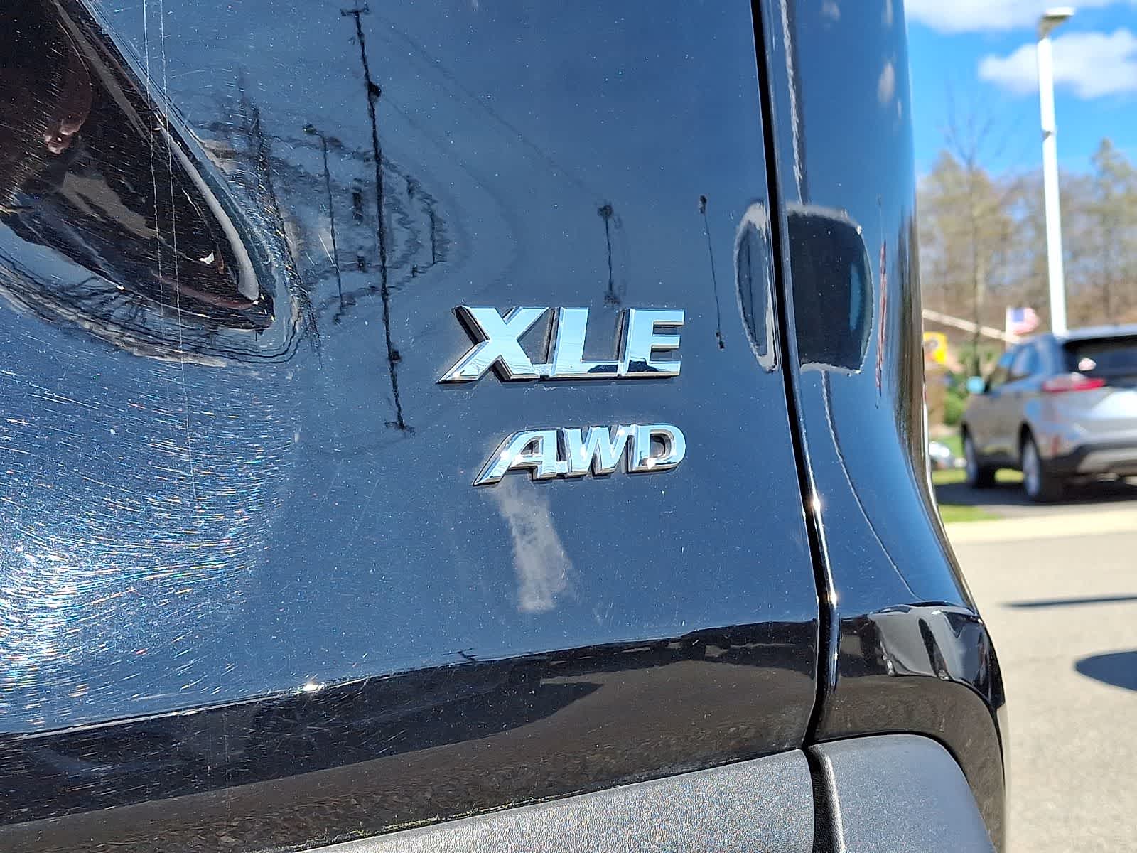 Thumbnail: 2025 Toyota RAV4 - 30