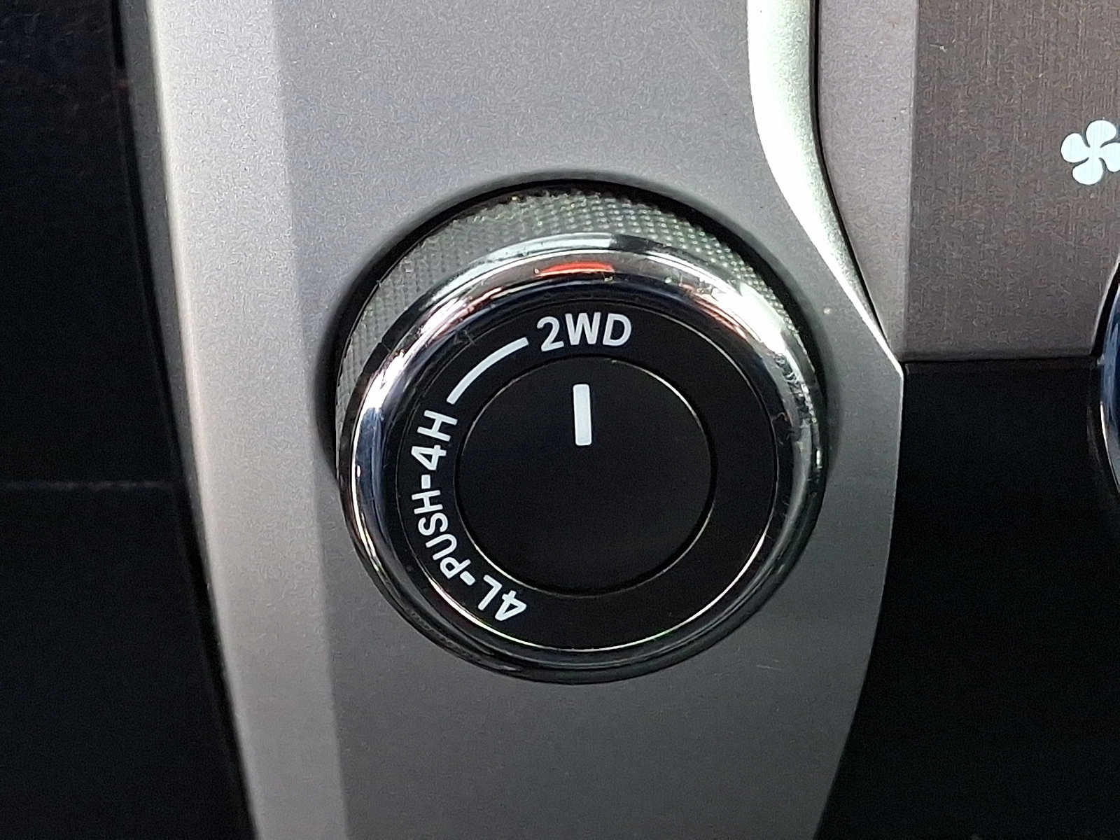 Thumbnail: 2019 Toyota Tundra - 27