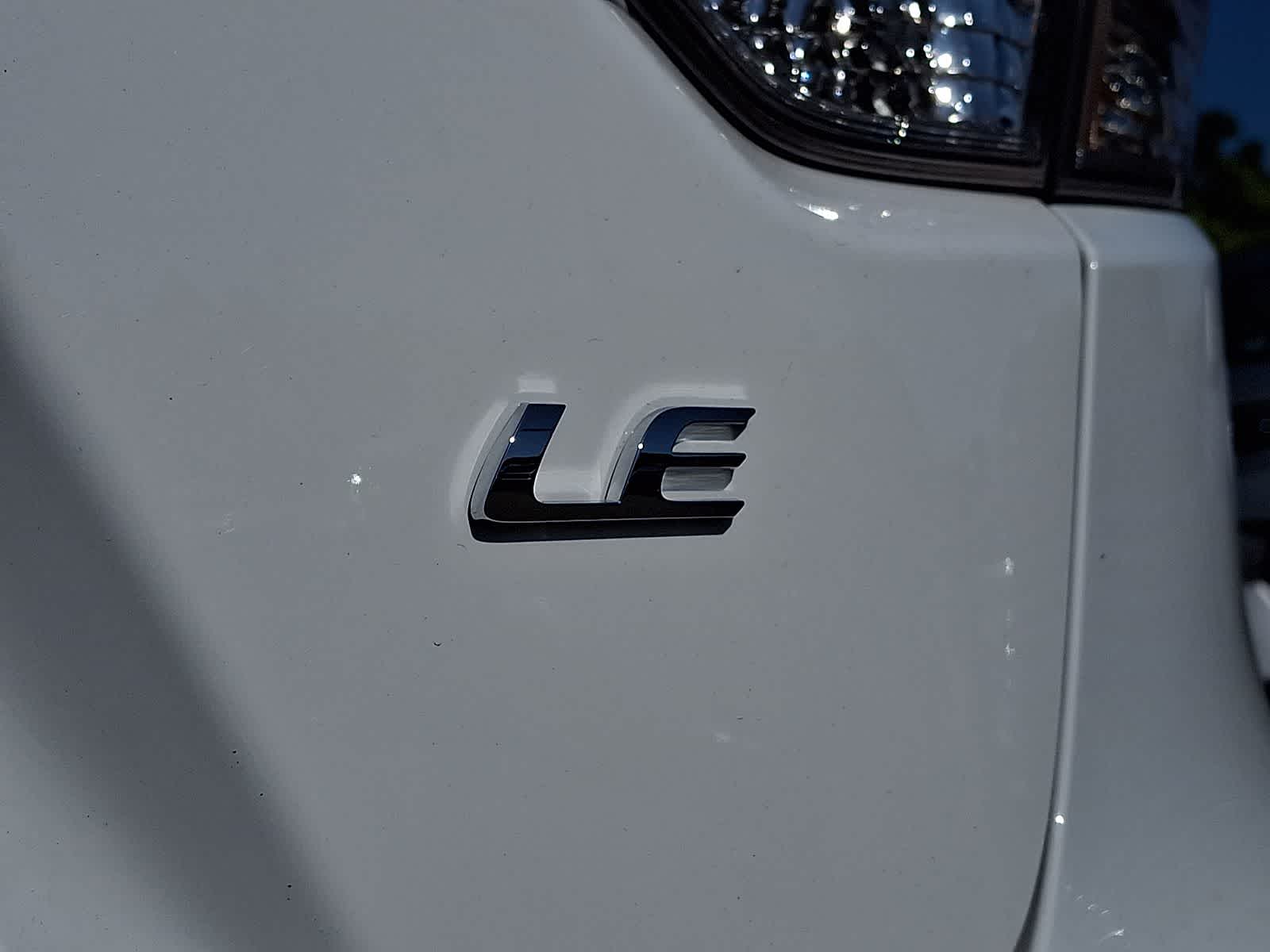 Thumbnail: 2024 Toyota Corolla - 33