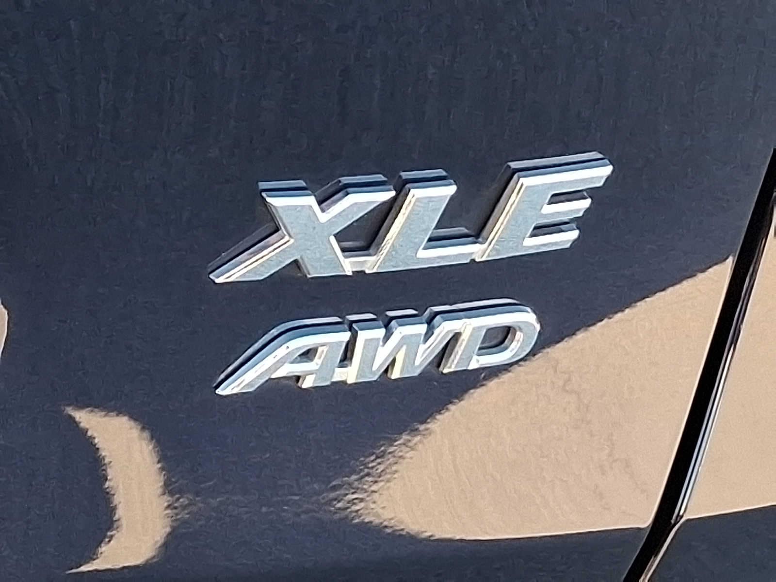 Thumbnail: 2025 Toyota RAV4 - 33