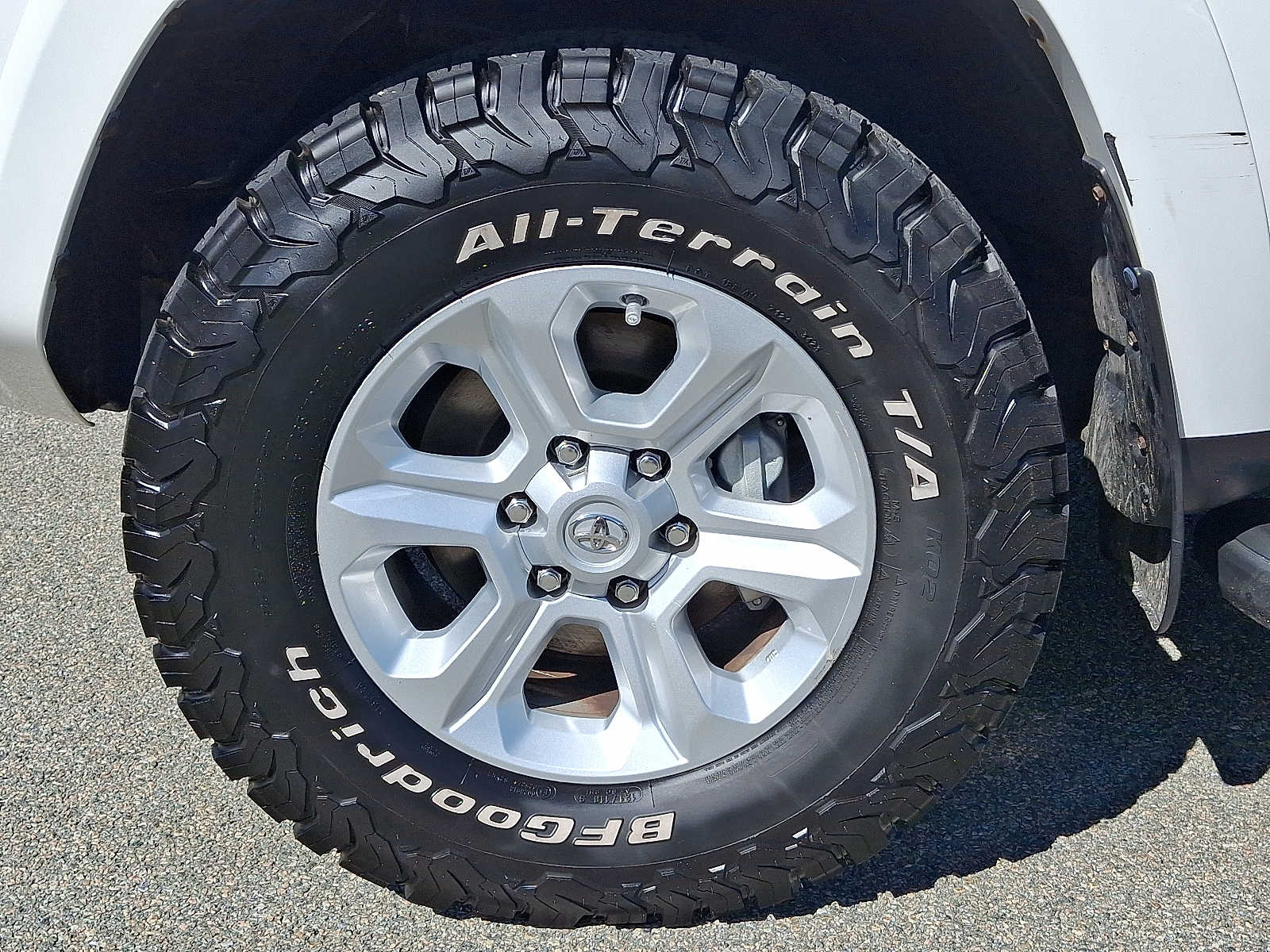 Thumbnail: 2016 Toyota 4Runner - 11