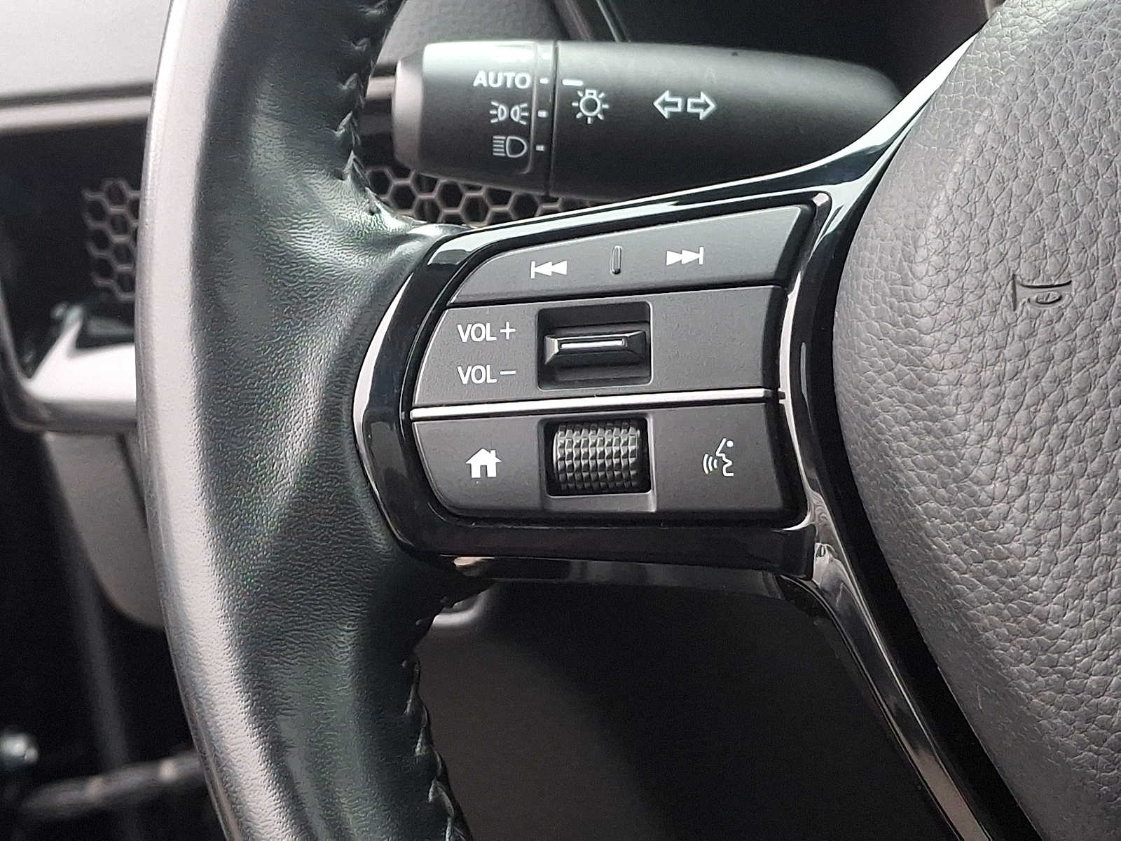 Thumbnail: 2025 Honda CR-V - 43