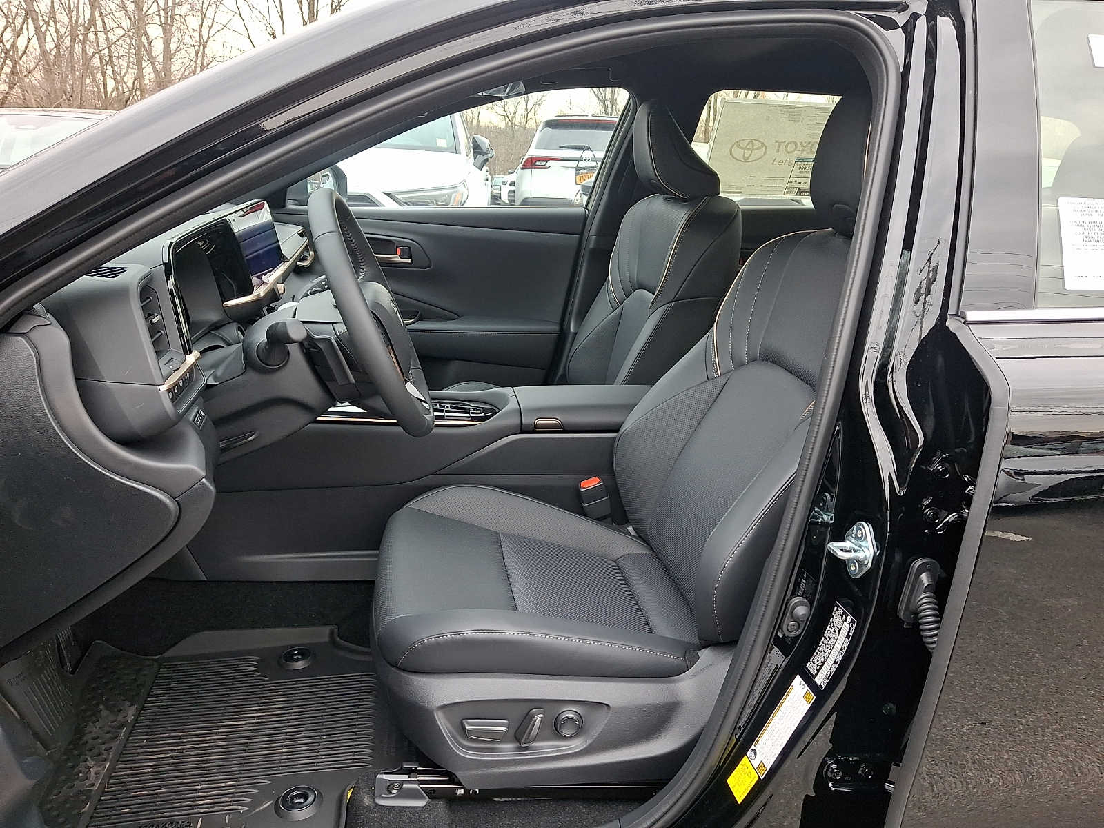 Thumbnail: 2026 Toyota Crown Signia - 11