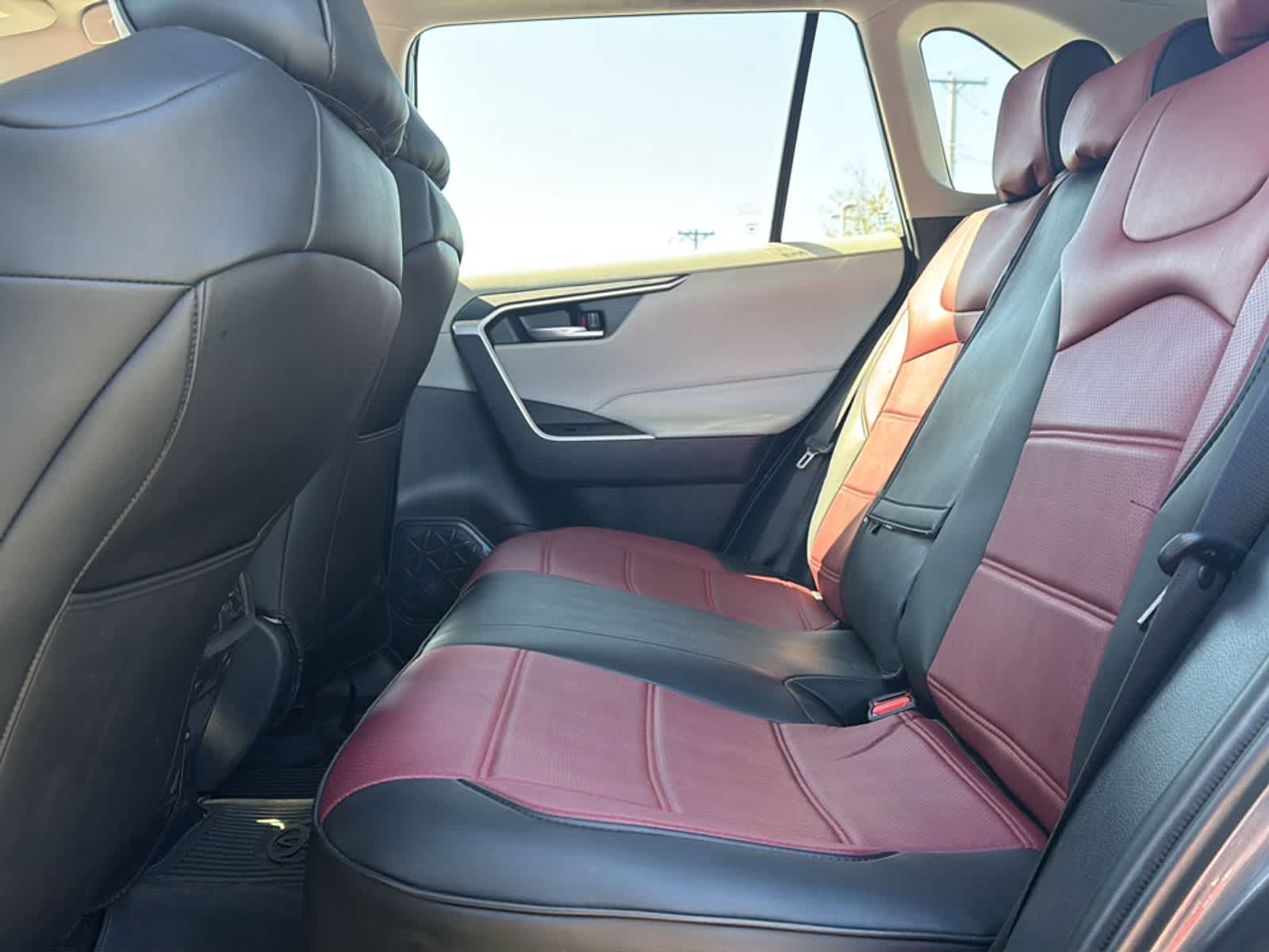 Thumbnail: 2024 Toyota RAV4 - 19