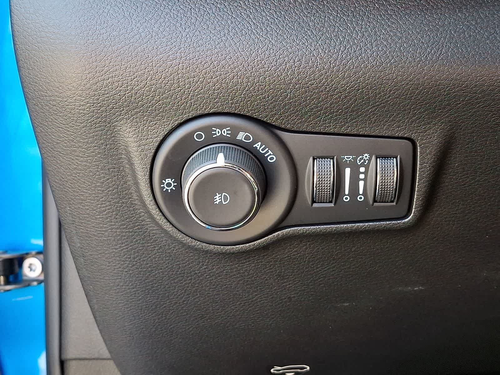 Thumbnail: 2023 Jeep Compass - 26