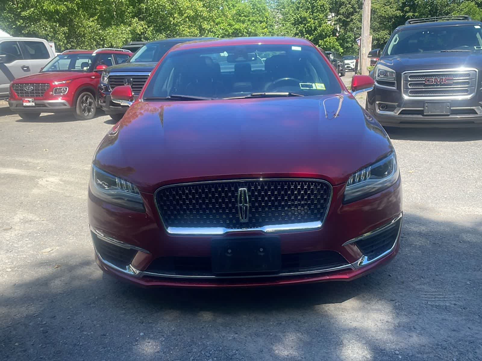Thumbnail: 2019 Lincoln MKZ - 10